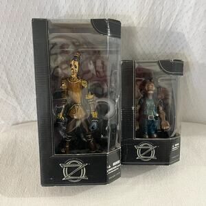 2002 American McGee's Oz STRAW GOLEM & MUNCHIKN WORKER Action Figure Carbon6 NEW